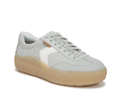 Time Off Win Platform Sneaker