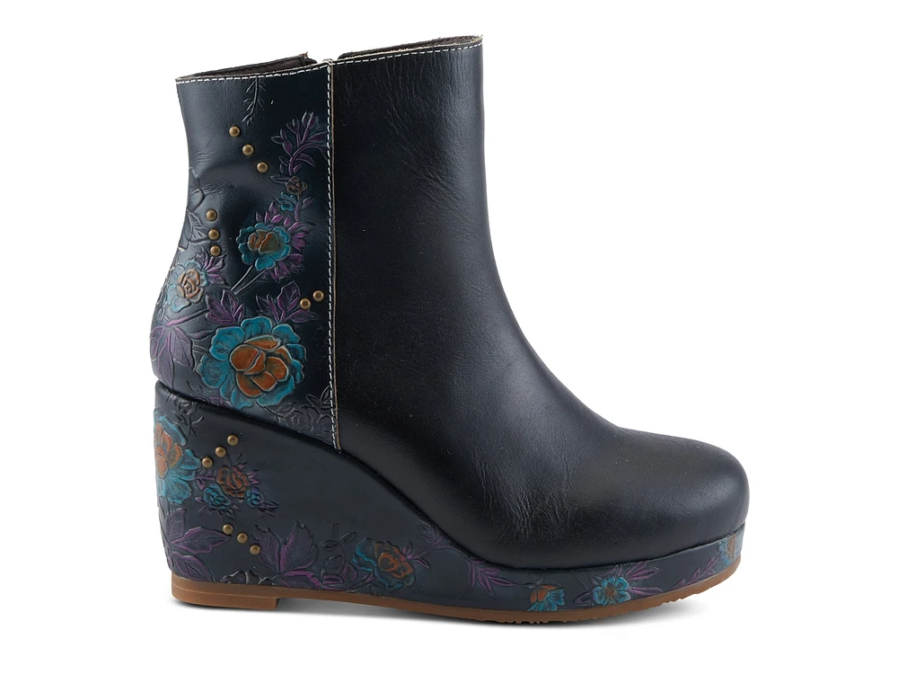 Deliciosa Wedge Bootie