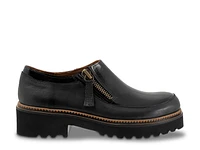 Amelia Slip-On