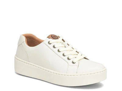 Mira Sneaker