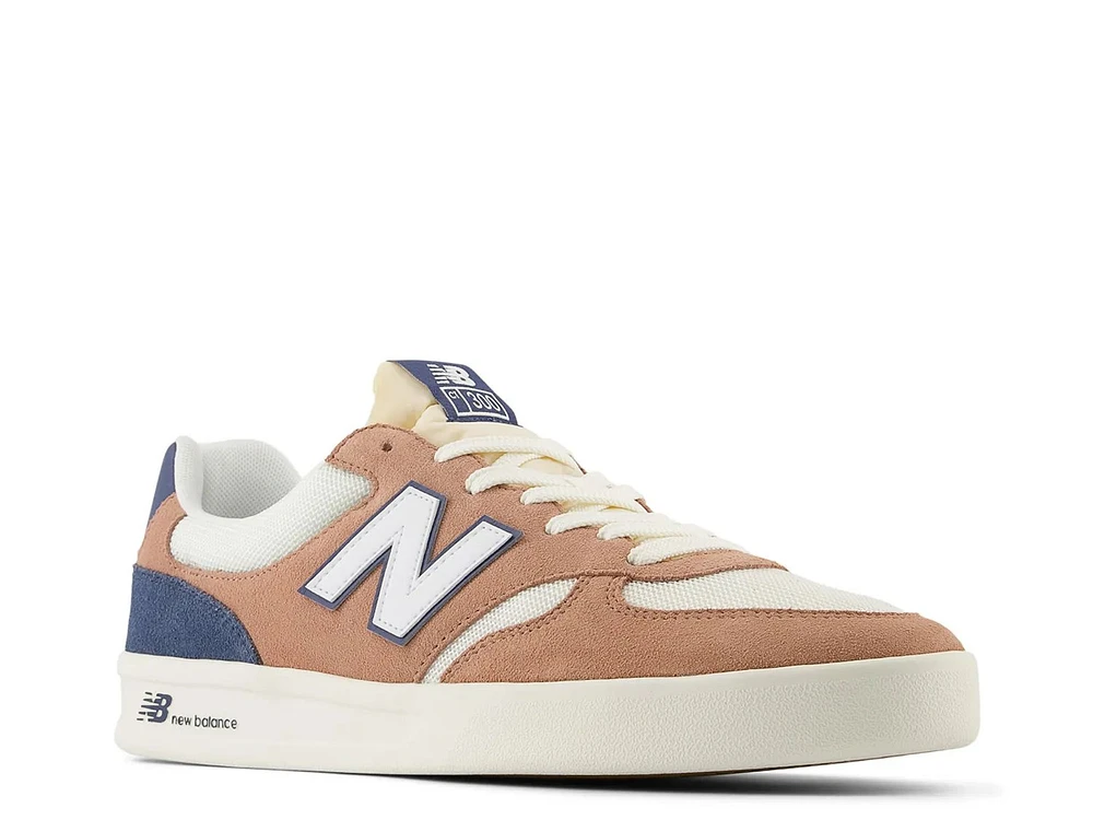 CT300 v3 Court Sneaker