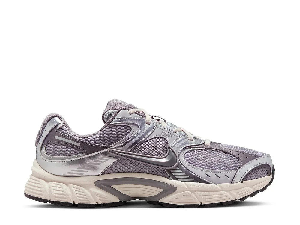 V5 RNR Sneaker