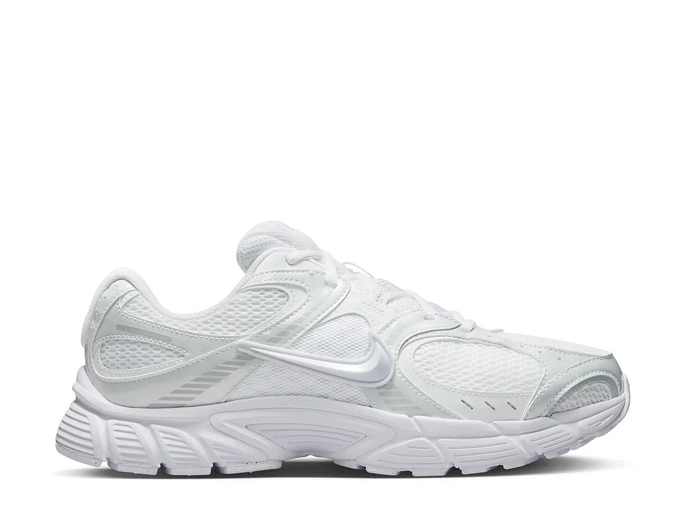 V5 RNR Sneaker
