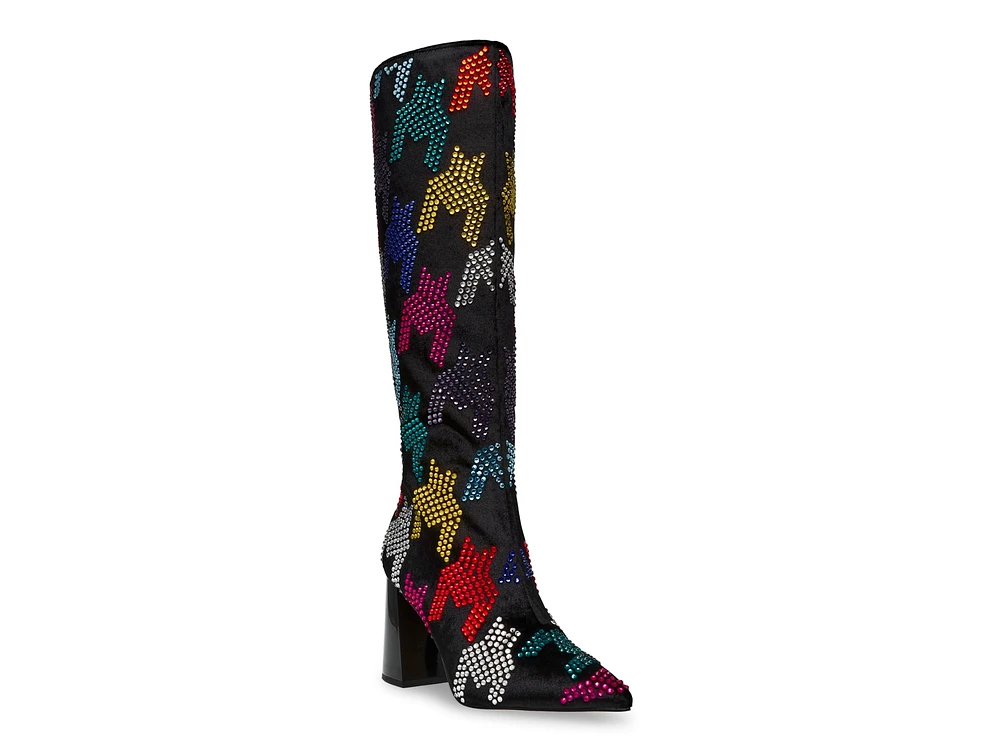 Naomy Boot