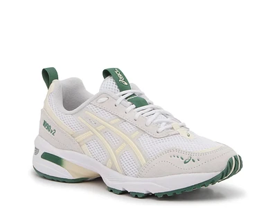 GEL-1090 v2 Sneaker