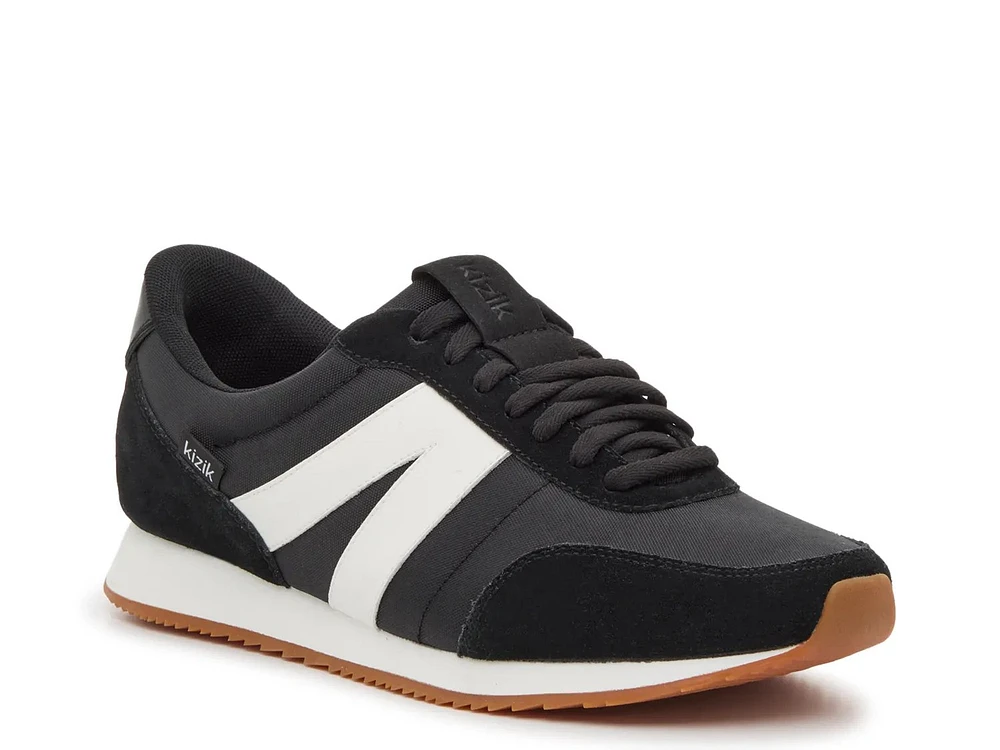 Milan Hands-Free Sneaker