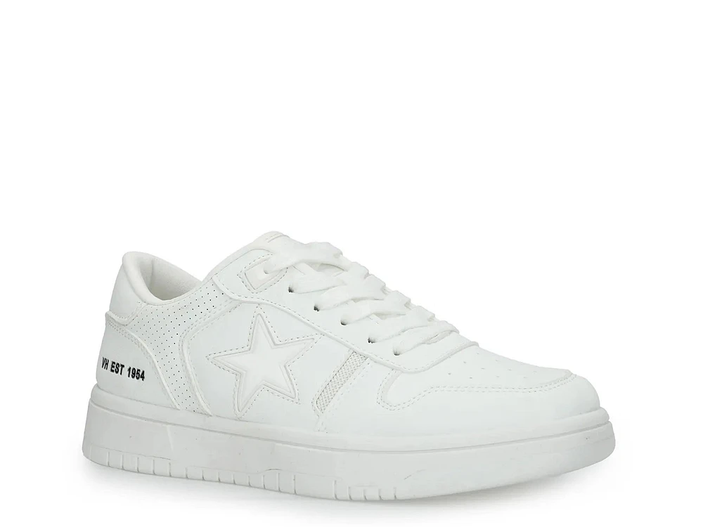 Fresh Sneaker