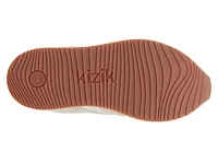 Milan Hands-Free Sneaker