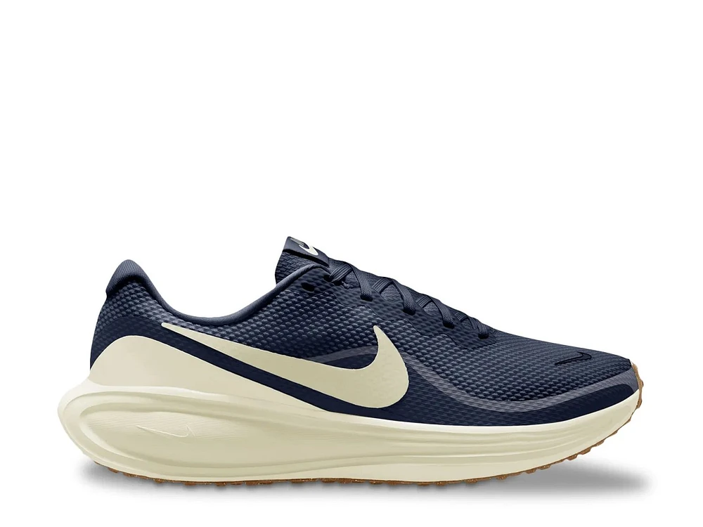 Revolution 8 Running Shoe