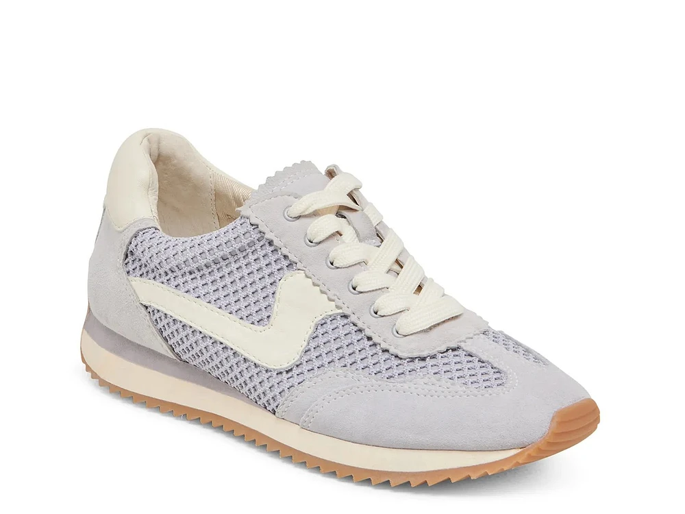 B.NTCD Sneaker