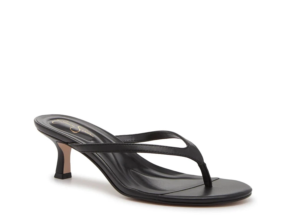 Yuri Sandal