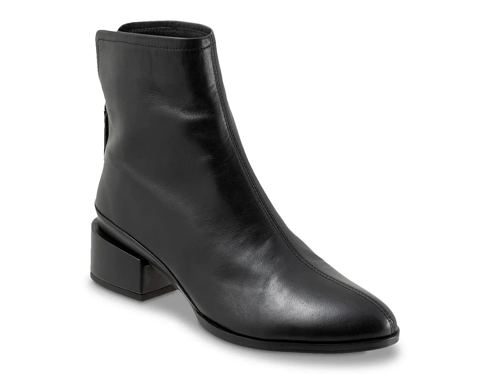 Cast Bootie