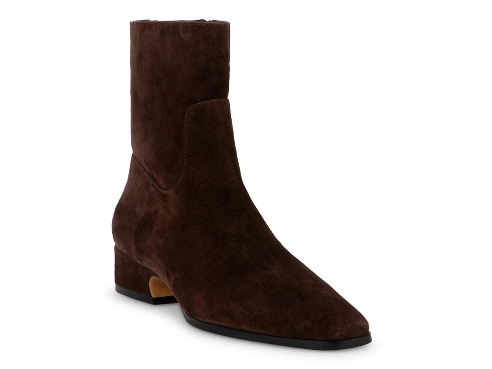 Dusty Bootie