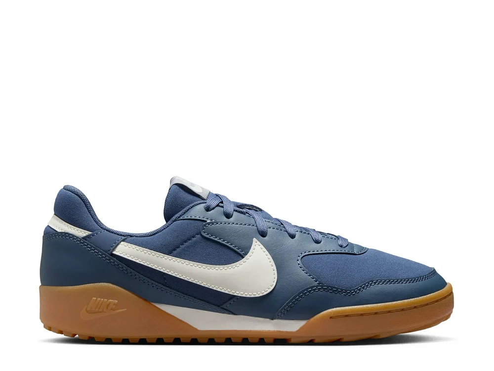 Terra Manta Sneaker