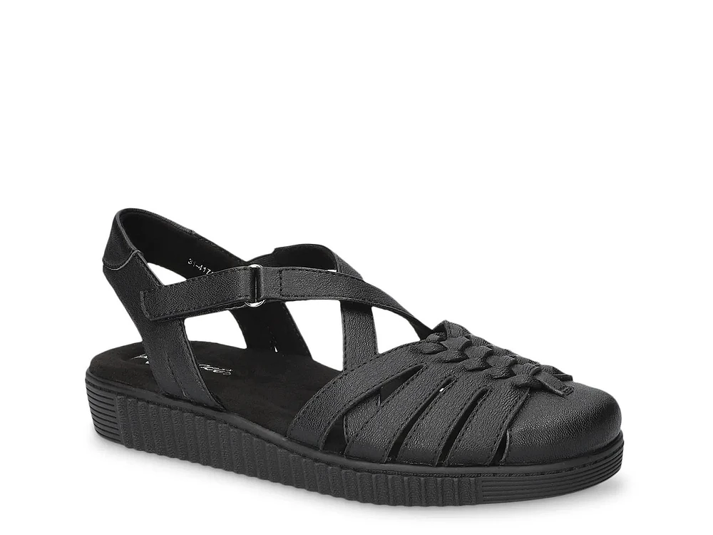 Hue Wedge Sandal