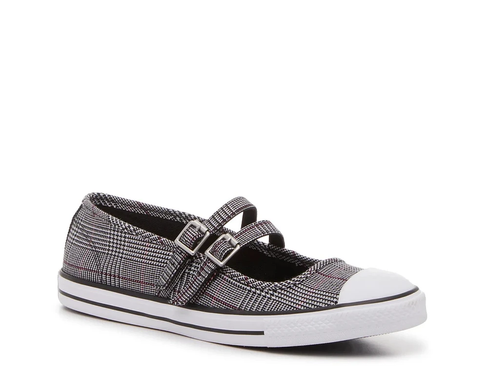 Dainty Mary Jane Sneaker
