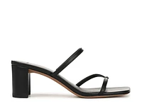 Ona Sandal
