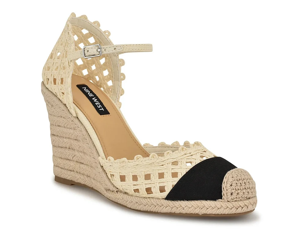 McKinly Wedge Pump