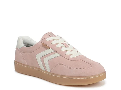 Rebel Sport Sneaker
