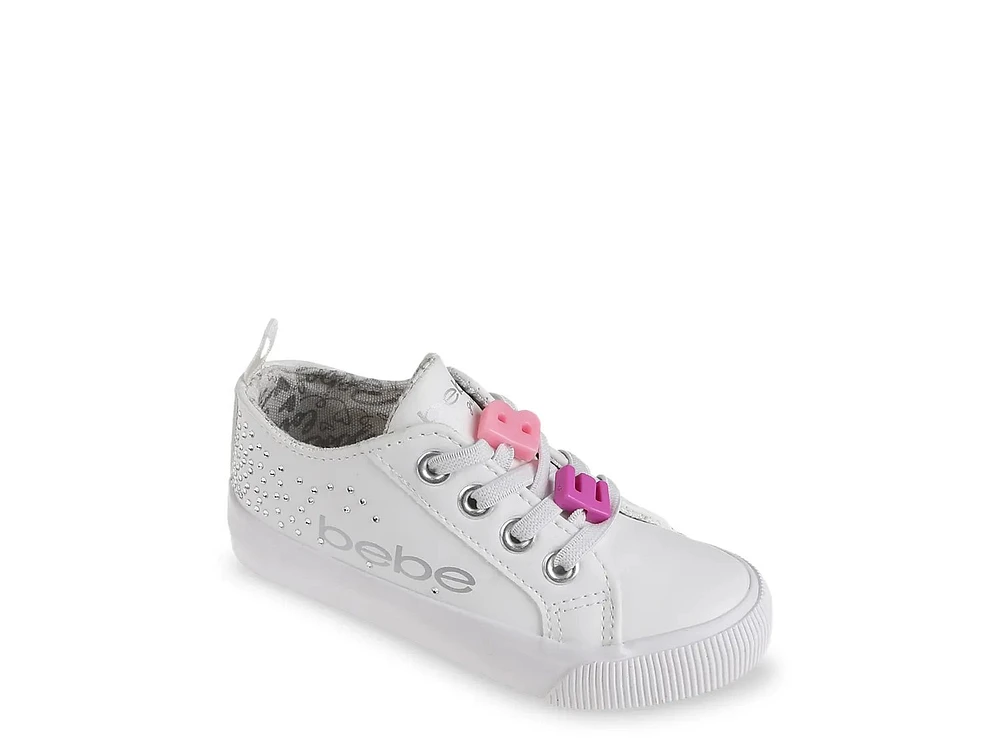 Chama Sneaker