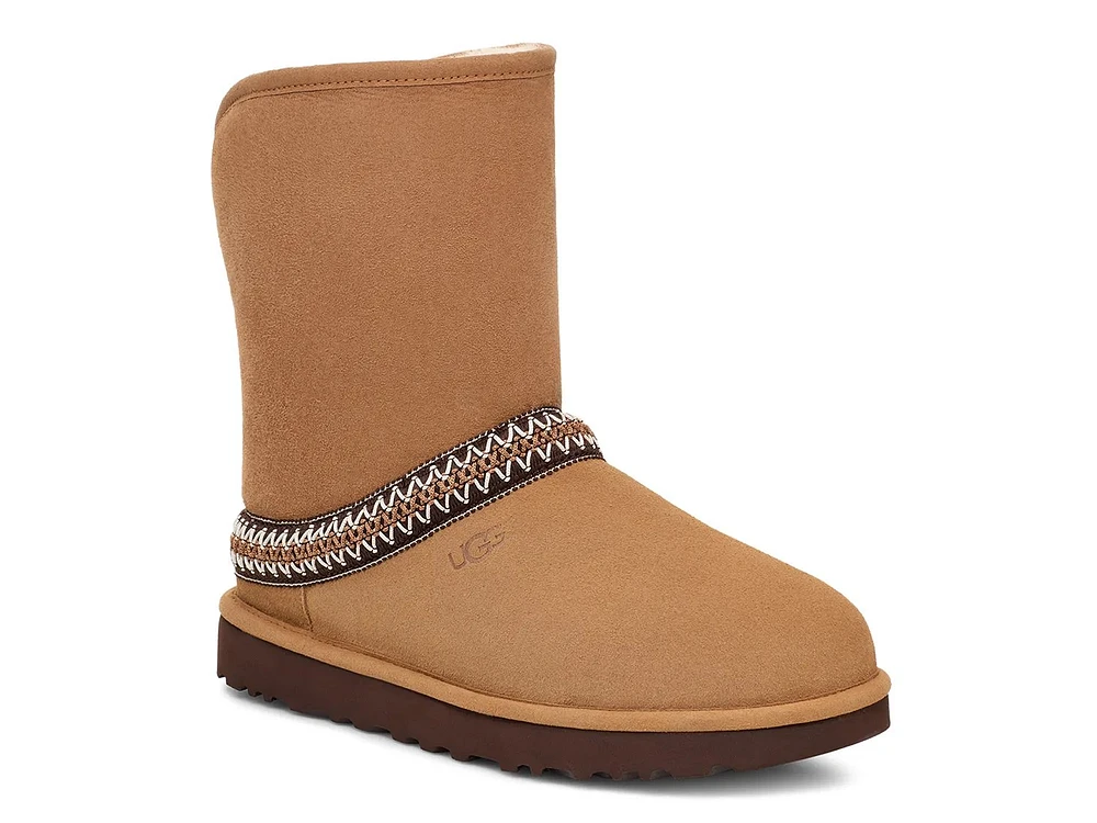 Classic Mini Crescent Bootie