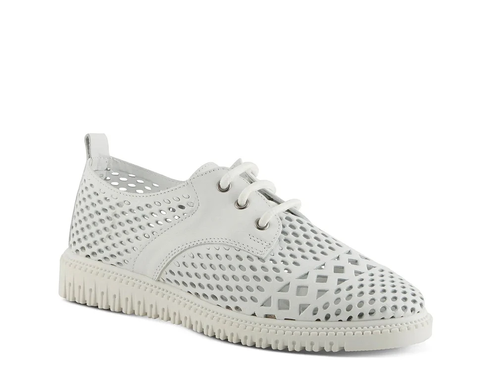 Mulan Sneaker