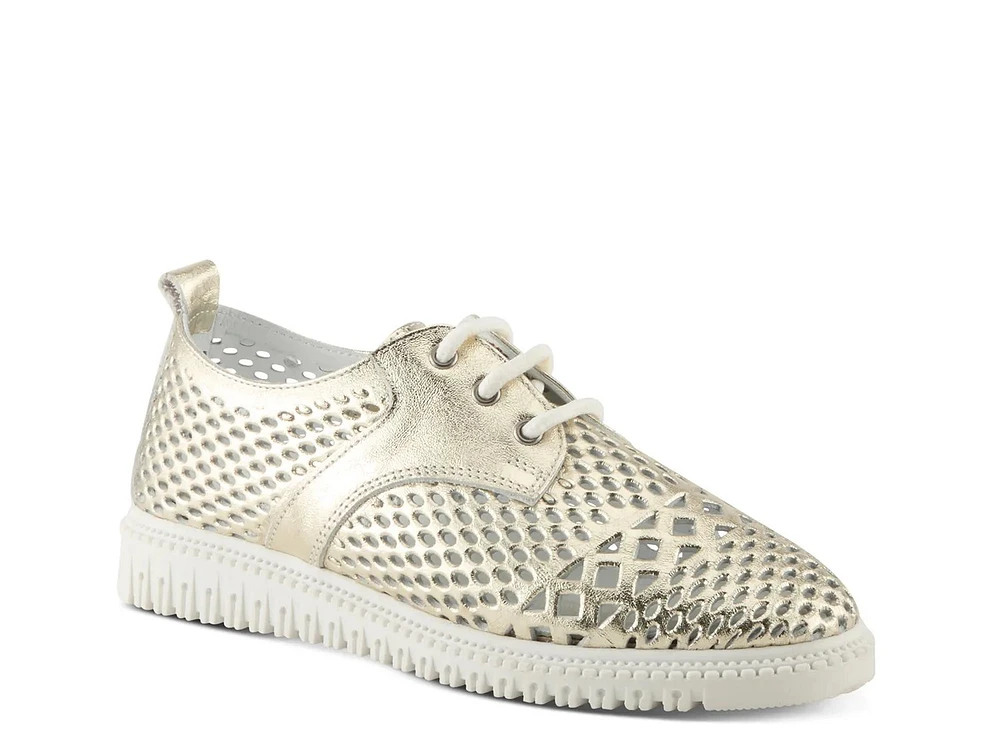 Mulan Sneaker
