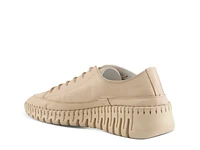 Surana-Glo Sneaker