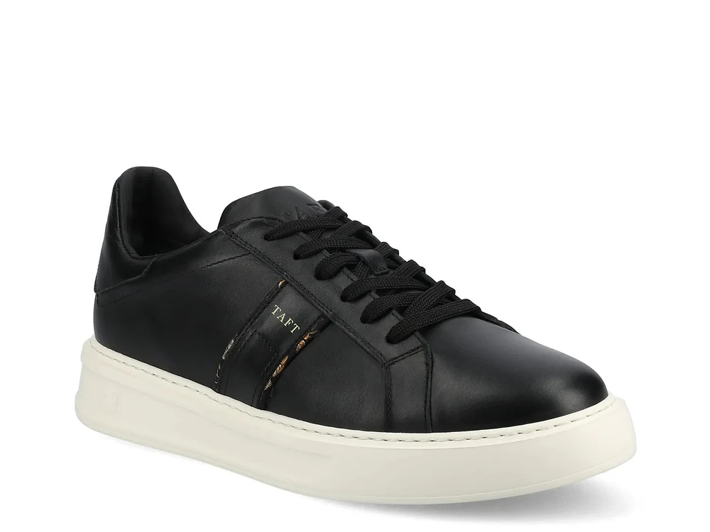 Logan Sneaker