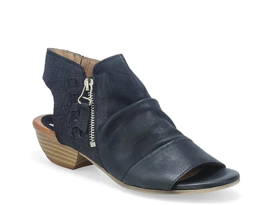 Carla Sandal