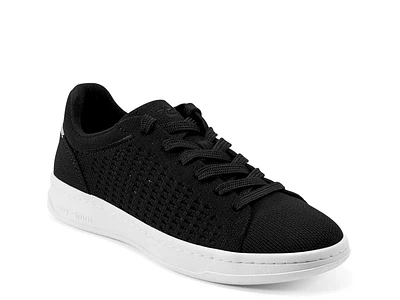 Heartly Sneaker