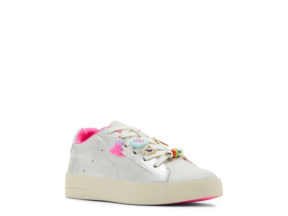 Poet Sneaker