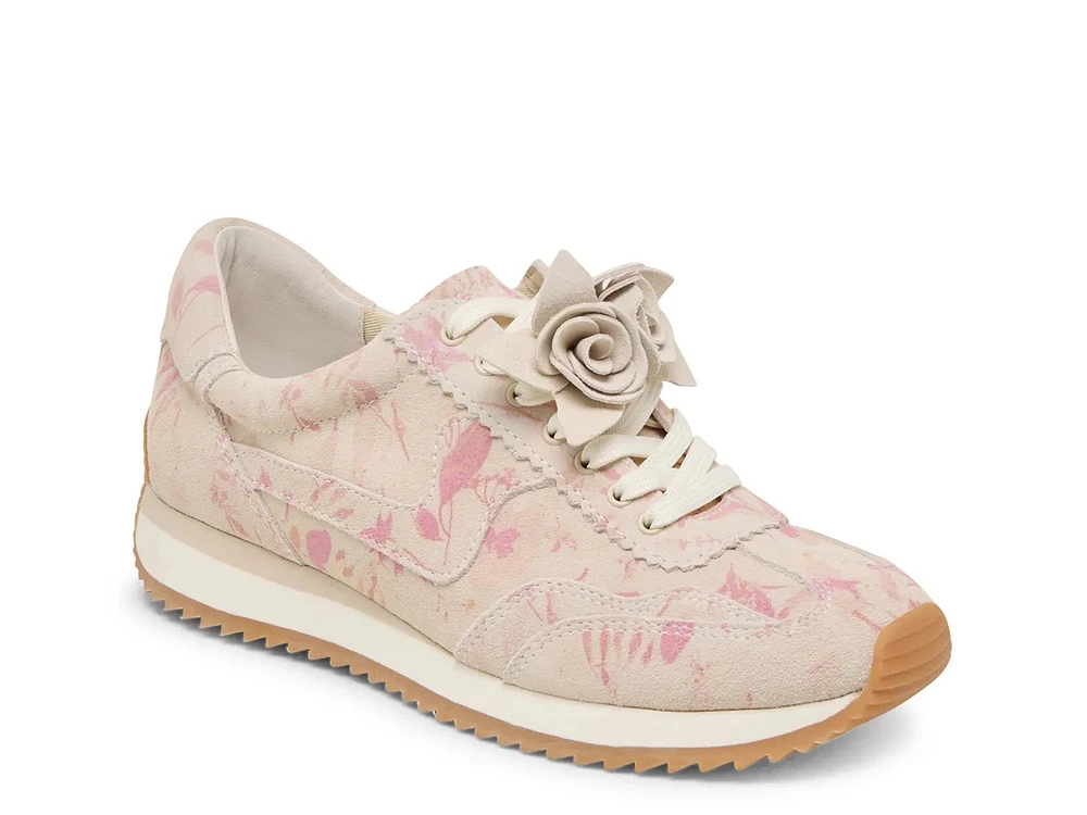 B.NTCD Sneaker
