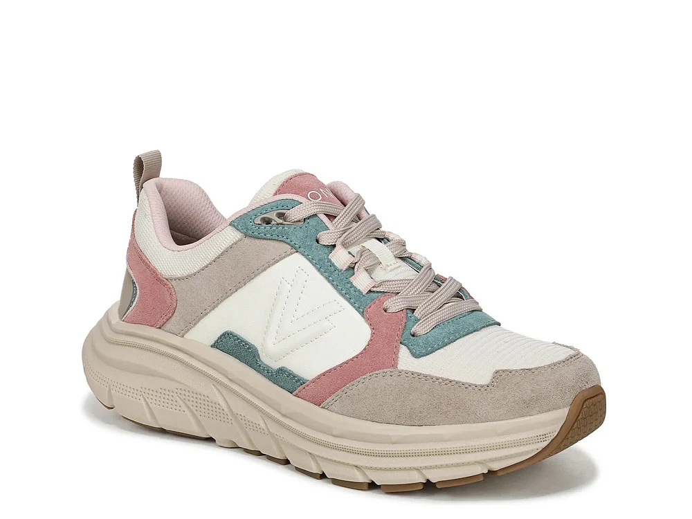 Walk Max Skyline Sneaker