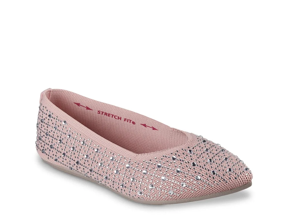 Cleo Point Gleam N' Glow Flat