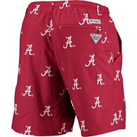 Men's Columbia PFG Crimson Alabama Tide Backcast II 8" Omni-Shade Hybrid Shorts
