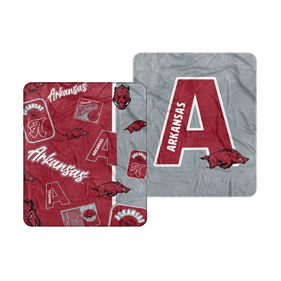 Couverture tissée Dream Weave 50" x 60" des Arkansas Razorbacks