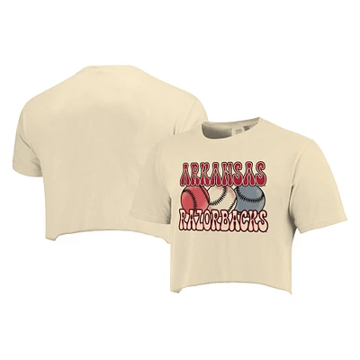 T-shirt court de baseball aux couleurs confortables des Razorbacks l'Arkansas naturels pour femmes
