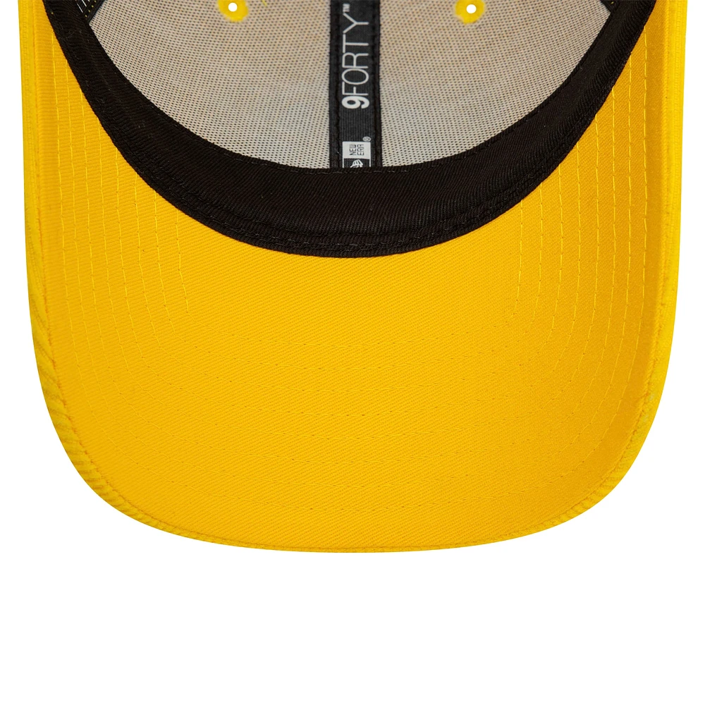 Casquette ajustable 9FORTY ton sur ton en velours côtelé AS Roma New Era pour homme jaune