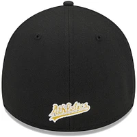 Men's New Era Black Athletics Logo 39THIRTY Flex Hat