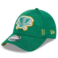 Men's New Era Green Athletics 2024 Clubhouse 9FORTY Adjustable Hat