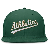 Men's Nike Green Athletics Performance Fitted Hat
