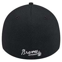 Casquette flex Active Dash Mark 39THIRTY des Atlanta Braves New Era noire pour hommes