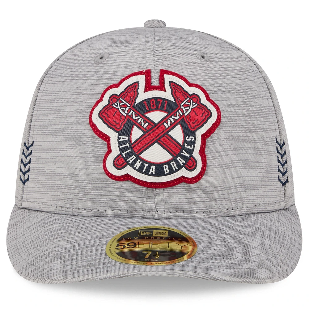 Men's New Era  Gray Atlanta Braves 2024 Clubhouse Low Profile 59FIFTY Fitted Hat