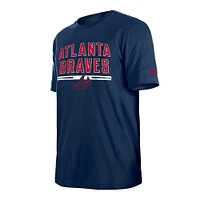 T-shirt d'entraînement au bâton New Era Atlanta Braves bleu marine pour homme
