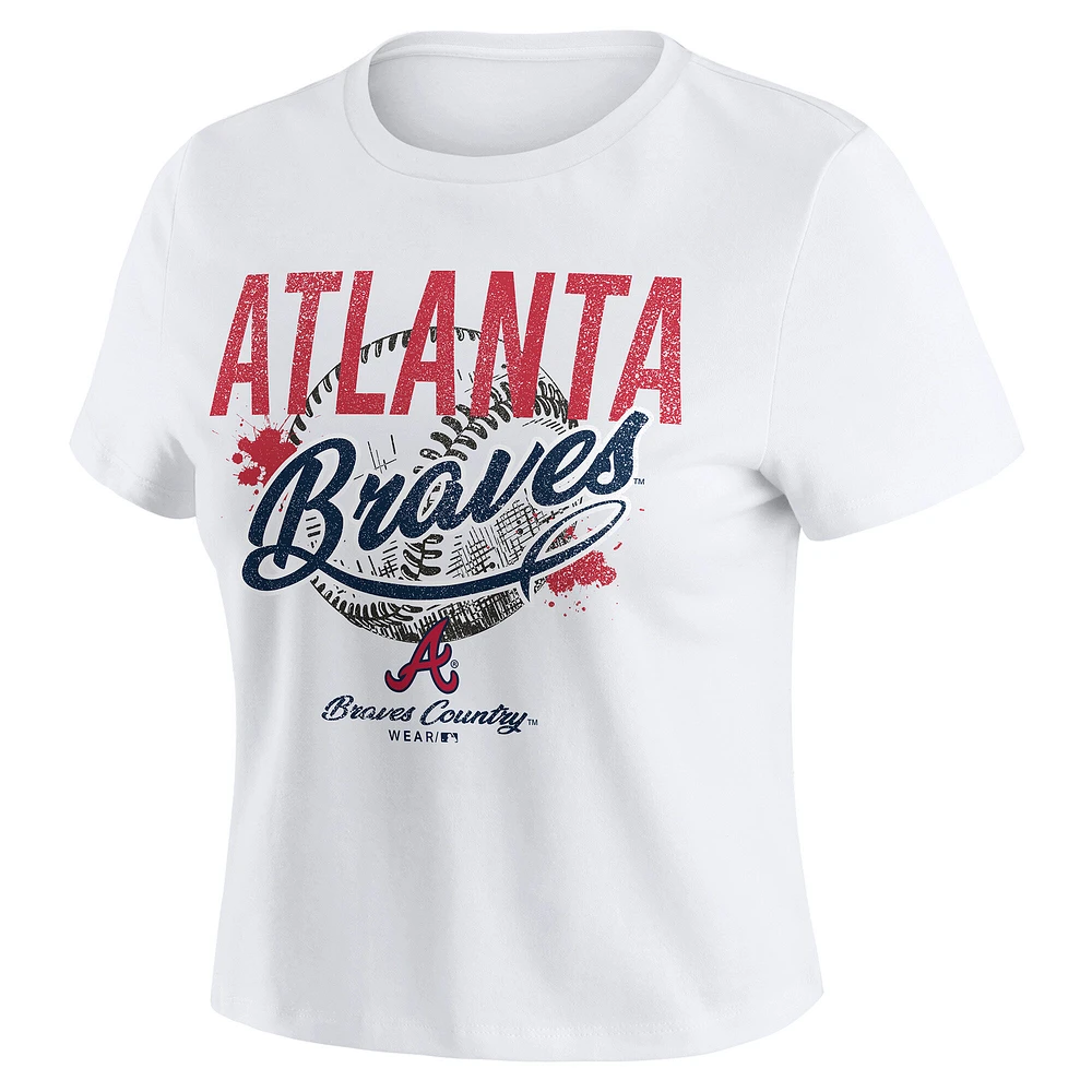 T-shirt court blanc effet vieilli pour bébé WEAR by Erin Andrews des Braves d'Atlanta femme