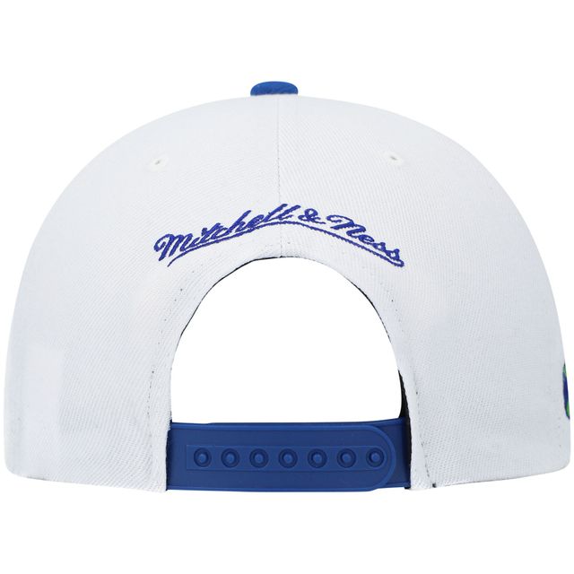 Casquette pour homme Mitchell & Ness Blanc/Royal Atlanta Hawks Hardwood Classics Snapback