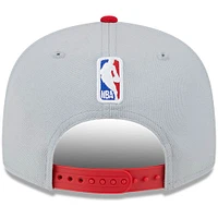 Men's New Era Gray/Red Atlanta Hawks Tip-Off Two-Tone 9FIFTY Snapback Hat