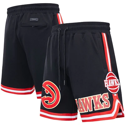 Short en chenille Atlanta Hawks Pro Standard noir pour homme