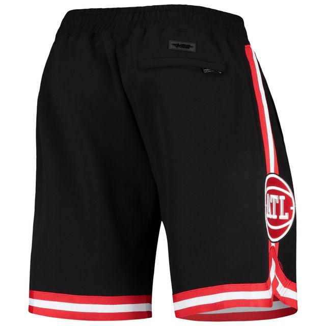 Short de joueur Pro Standard Trae Young pour homme avec logo historique des Atlanta Hawks noir